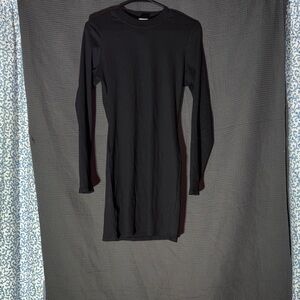 Elegant Black Long Sleeve Dress